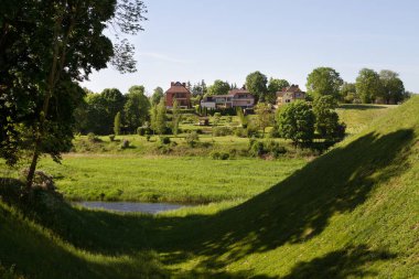 Bauska nehre için görüntüleyin.