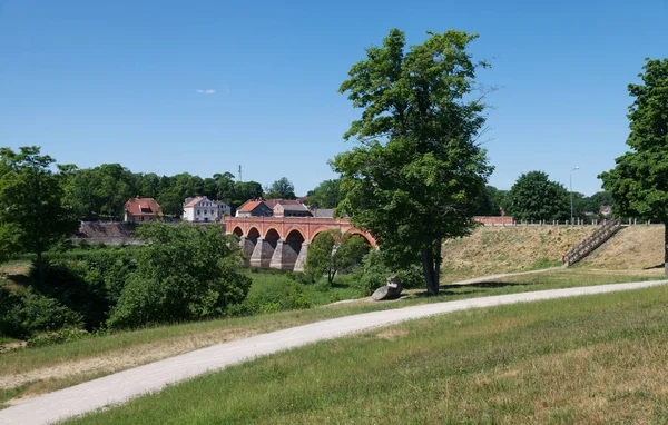 View Old Brick Bridge Kuldiga — Stock Photo, Image