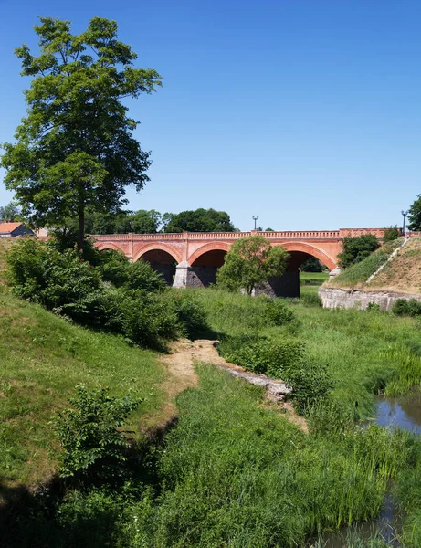 View Old Brick Bridge Kuldiga — Stock Photo, Image