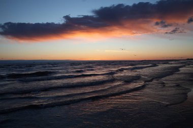 Deniz güneş battıktan.