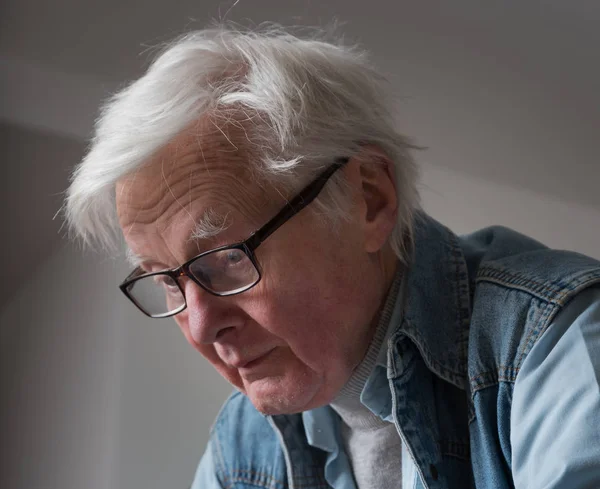 Elderly Man Glasses Surprised — Stock Photo, Image