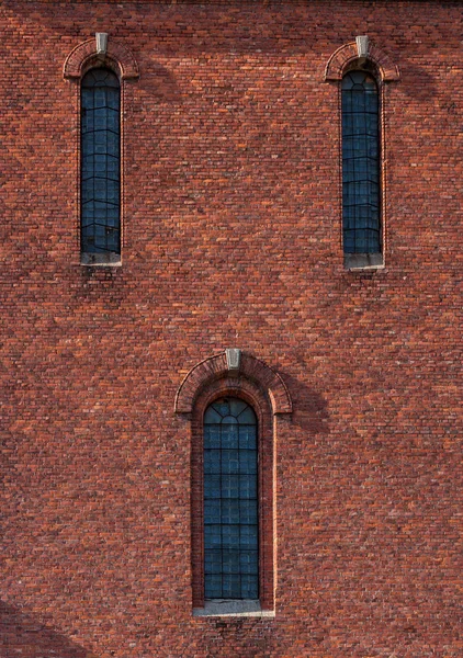 Tegelsten gammalt vattentorn. — Stockfoto