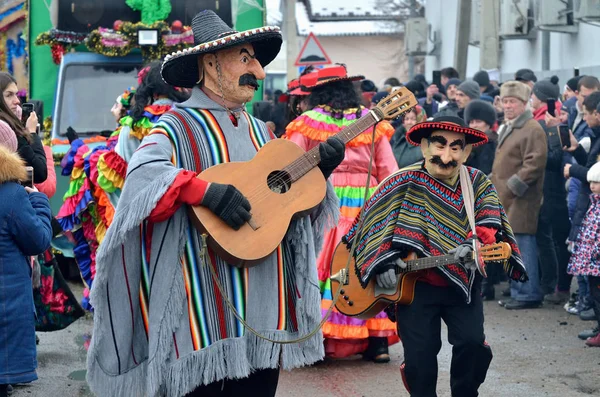 Vashkivtsi Bucovina Ucraina Gennaio 2019 Uomini Vestiti Musicisti Messicani Poncho — Foto Stock