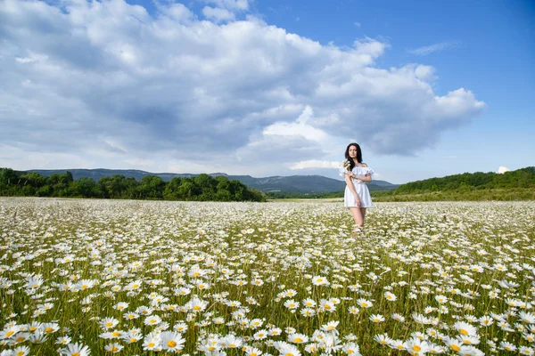 Bella Donna Fiore Granden Godendo Suo Tempo All Aperto Bella — Foto Stock