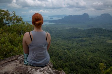 Kız güzel bir görünüme sahiptir, Krabi, Tayland