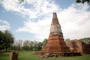Eski güzel Tay tapınak wat Mahathat, Ayutthaya Historical Park, Ayutthaya, Tayland