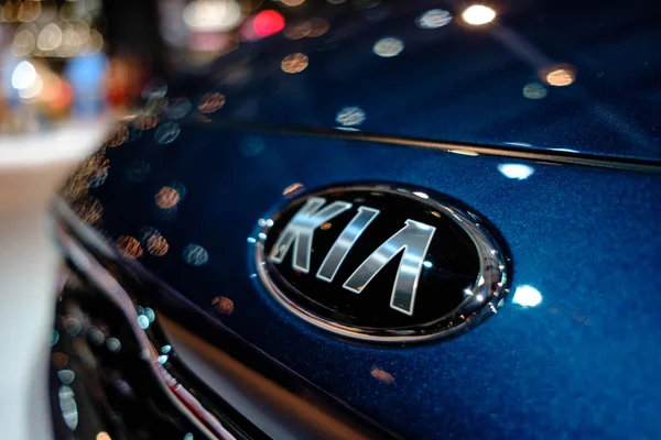 Moskova, 31 Eylül 2018: MMac 2018 üzerinde Otomotiv Fuarı stand yeni Kore Kia araba. Aile kişisel araçların otomobil gösterisi. Dünyanın son Otomotiv gelişmeler ve akımları
