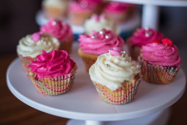 Kahvehanede Cupcakes ile Tabak