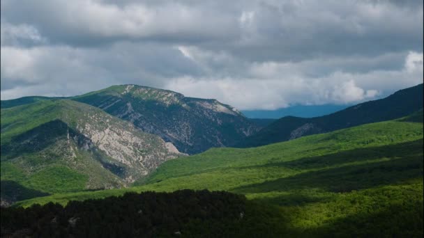 Piękne Naturalne Środowisko Górskie Przyjazne Środowisku Timelapse Wideo Pięknym Górskim — Wideo stockowe
