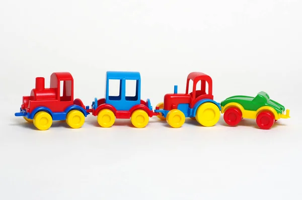 白い背景に隔離されたおもちゃの車 — ストック写真