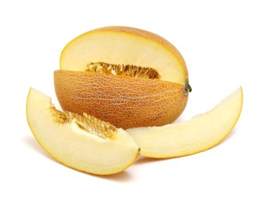 Beyaz arka planda izole edilmiş kavun dilimleri. Turuncu kavun kırpma yolu .