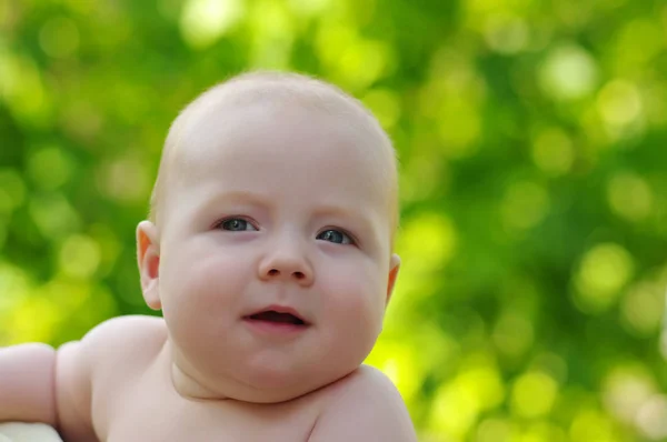 Portrait Baby Boy Green Bokeh Background — Stock Photo, Image