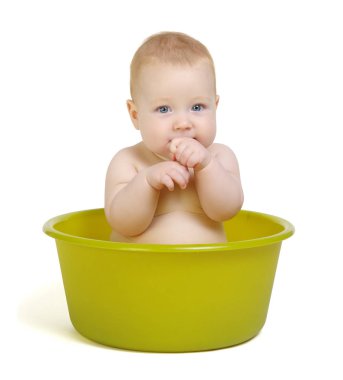 Şirin Bebek Banyoda küvette