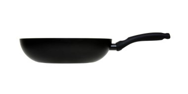 Kızartma tavası beyaz arkaplanda izole