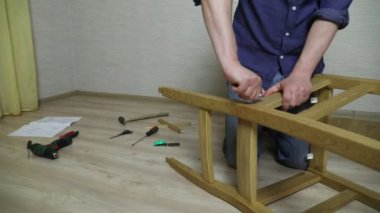 Mobilya montaj işlemi