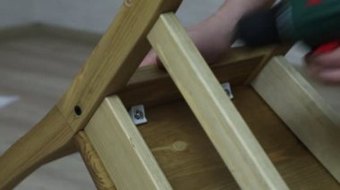 Mobilya montaj işlemi