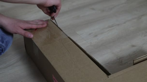 Процес складання меблів — стокове відео
