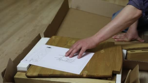 The process of furniture assembly — Stock Video