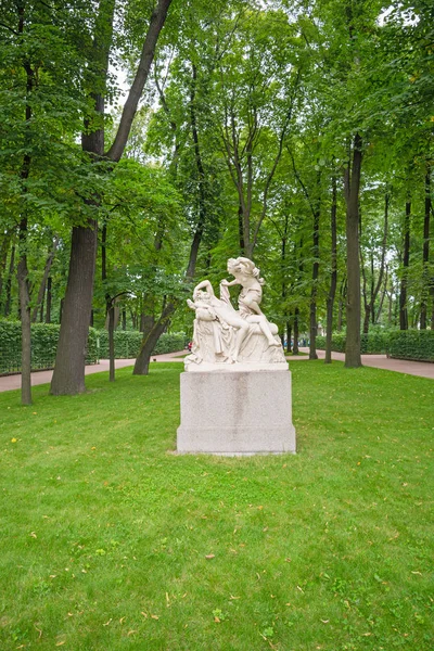 Escultura Jardín Verano Ciudad San Petersburgo Rusia Fotos de stock libres de derechos