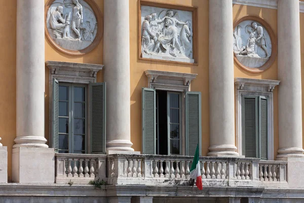 Palazzo Medolago Albani, Upper town of Bergamo, Italy — Stock Photo, Image