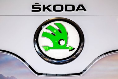 Samara, Rusya - 19 Mayıs 2018: Bayilik işareti Skoda. Skoda Auto Çek Cumhuriyeti merkezli bir otomobil üreticisidir