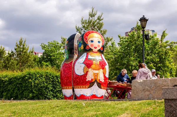 Samara Rusia Junio 2018 Venta Recuerdos Tradicionales Rusos Terraplén Ciudad — Foto de Stock