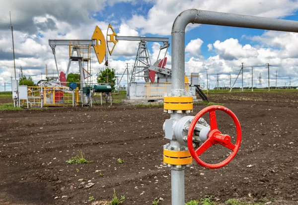 Kazan Russia June 2018 Pipeline Control Valve Background Pump Jack — Stock Photo, Image