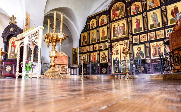 Torzhok Russia Luglio 2018 Iconostasi Ortodossa All Interno Della Chiesa — Foto Stock