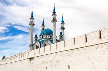 Kazan Kremlin ünlü Kul Şerif Camii. Rusya'nın en büyük camilerinden