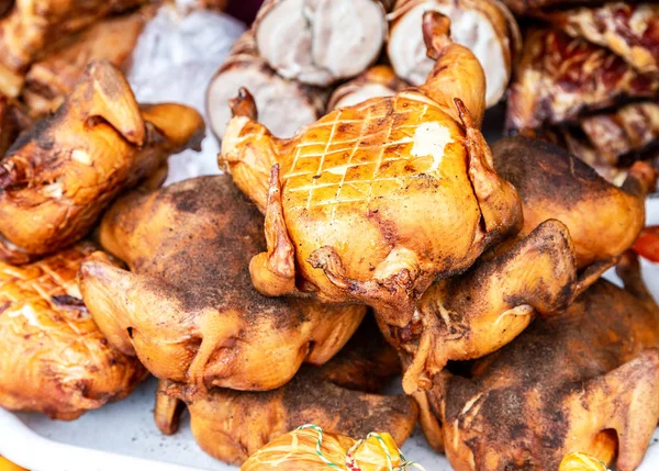 Appetizing Smoked Chicken Ready Sale Local Market — Stock Photo, Image