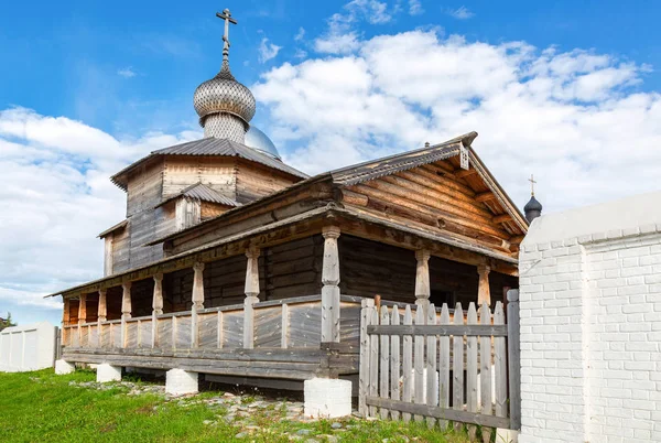 Iglesia Ortodoxa Madera Antigua Trinidad Sviyazhsk Rusia — Foto de Stock