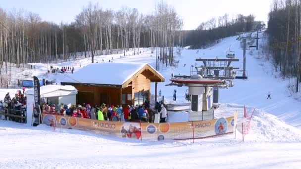 Samara Russie Février 2018 Télésiège Dans Station Ski Montagne Krasnaya — Video