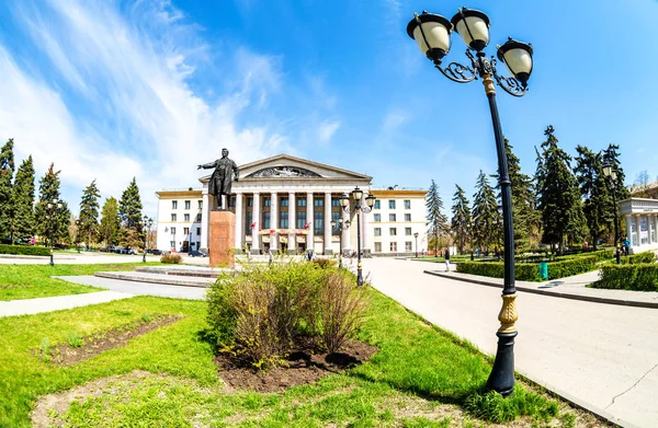 Samara Russia May 2018 Monument Soviet Statesman Kirov Front Palace — Stock Photo, Image