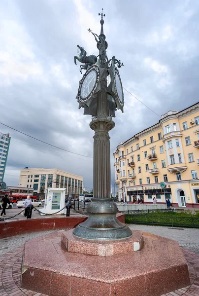 Kazaň Tatarstán Rusko Června 2018 Bronzové Dekorativní Kompozice Hodinami Začátku — Stock fotografie