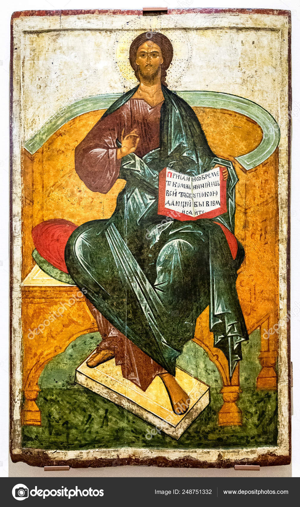 Orthodox icon. Christ Enthroned, 15th century — Stock Editorial Photo ©  blinow61 #248751332, image size:1007x1700