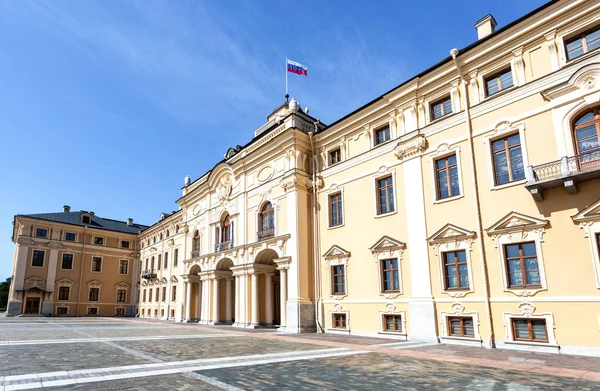 Palacio Konstantinovsky en Strelna, Rusia — Foto de Stock