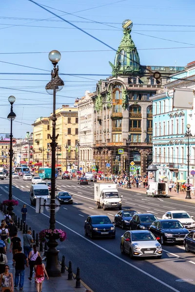 Piosenkarka House, powszechnie znany jako dom książki — Zdjęcie stockowe