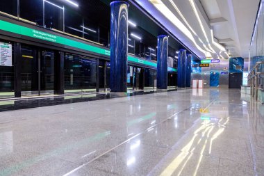 Bir Metro İstasyonu Novokrestovskaya iç