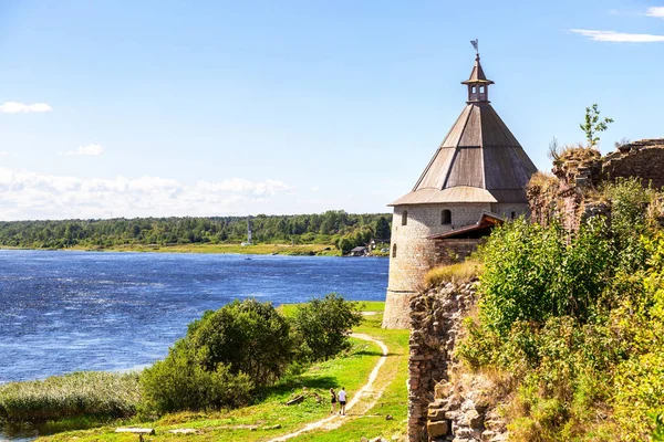 Oreshek fortress is an ancient Russian fortress — Stock Photo, Image