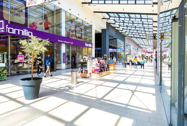 Interior of shopping mall Ambar — Stock Photo, Image