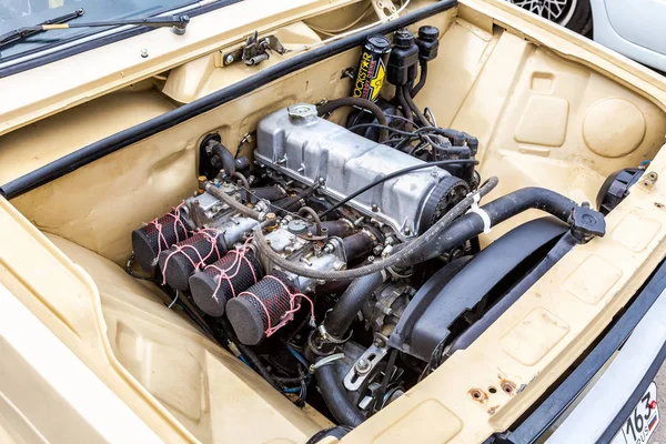 Motore turbo sintonizzato dell'auto Lada — Foto Stock