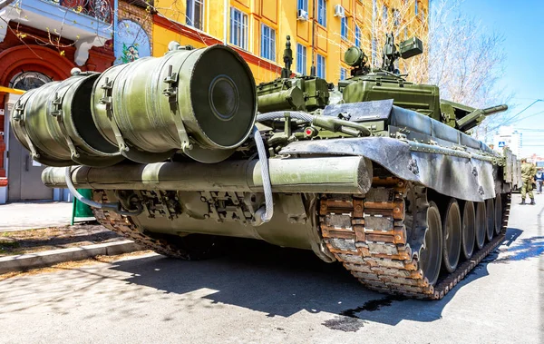 Rus ordusu ana muharebe tankı T-72b3m — Stok fotoğraf