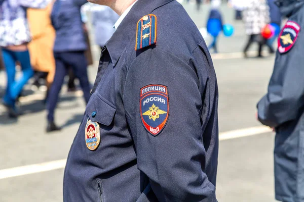Chevron på ärm uniformer av den ryska polisen — Stockfoto
