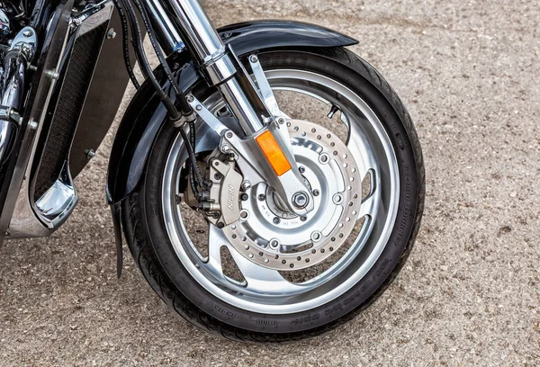 Front wheel of sports motorcycle — Stock Photo, Image