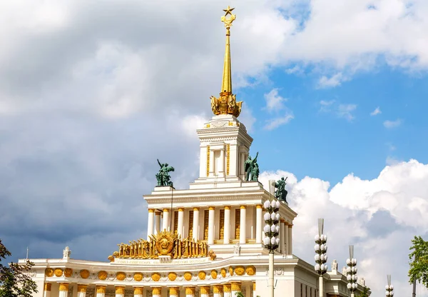 Merkez Pavyon No 1 Vdnkh topraklarında