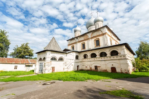 Catedral de Znamensky em Veliky Novgorod, Rússia (1682-1688 ) — Fotografia de Stock