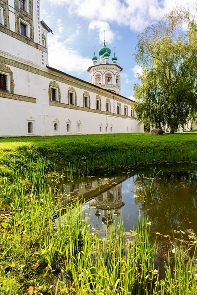 Monastero Nicolo-Vyazhishchsky a Veliky Novgorod — Foto Stock