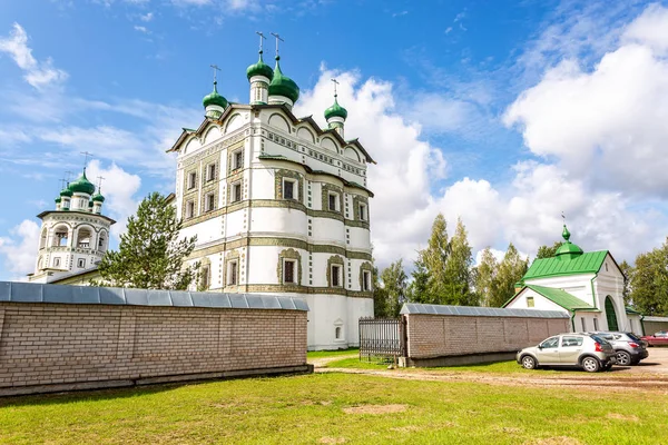 Klasztor Nicolo-Vyazhishchsky 'ego w Nowogrodzie, Rosja — Zdjęcie stockowe