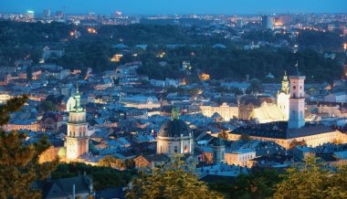 Akşam Lvov Skyline