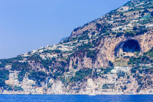 Conca Dei Marini Χωριό Στην Ακτή Αμάλφι Από Την Θάλασσα — Φωτογραφία Αρχείου